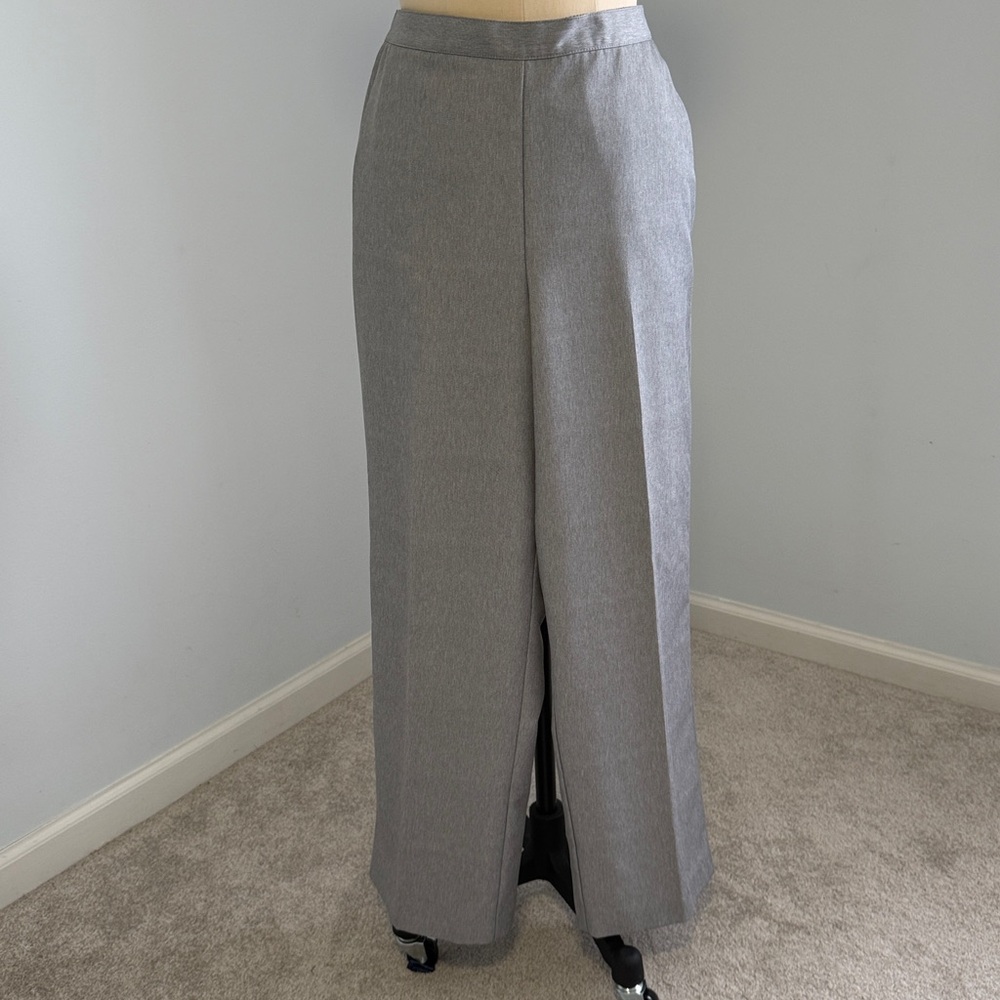 Alfred Dunner Gray Women's pull-on pants SZ16